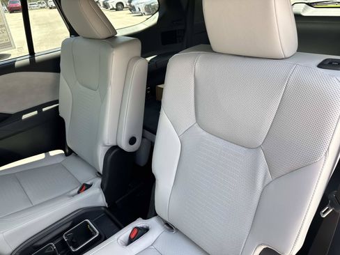New 2026 Lexus TX 350 AWD image 13