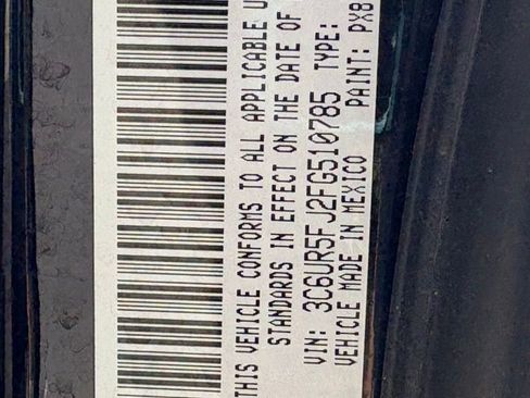 Used 2015 RAM 2500 Laramie w/ Protection Group AWD/4WD image 17