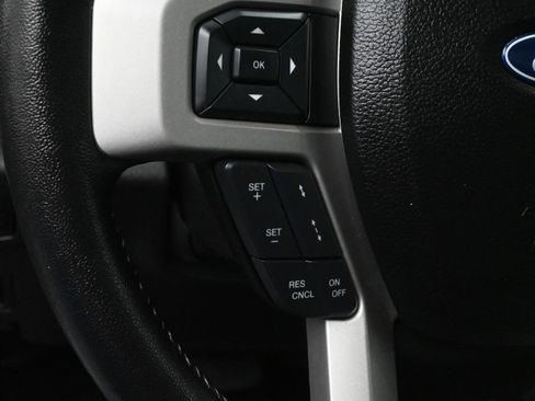 Used 2018 Ford F250 Lariat w/ Lariat Ultimate Package AWD/4WD image 21