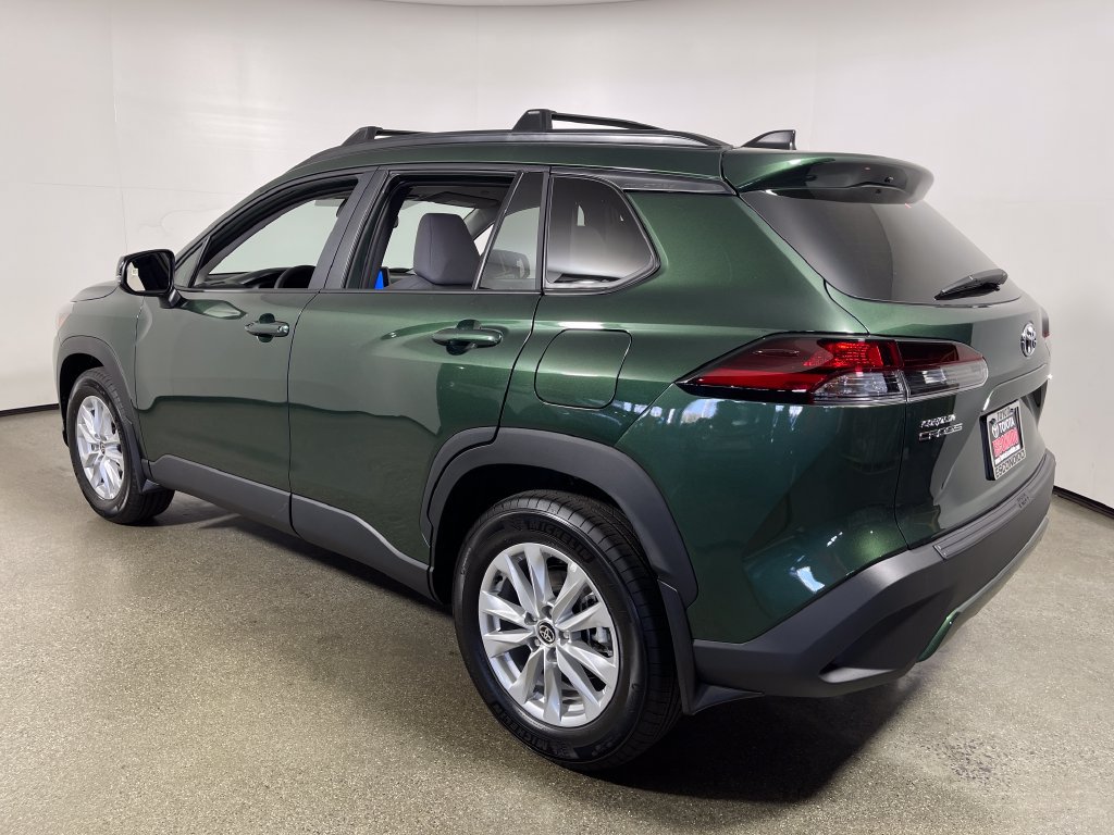 New 2026 Toyota Corolla Cross LE FWD image 5