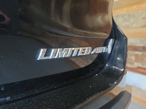 Used 2018 Toyota Highlander Limited Platinum AWD/4WD image 6