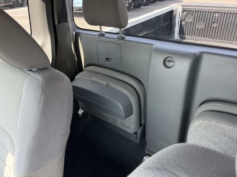 Used 2019 Nissan Frontier S RWD image 22