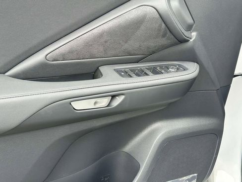 New 2026 Lexus TX 500h AWD image 14