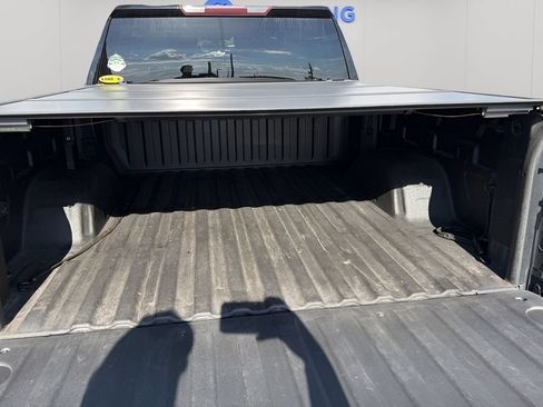Used 2019 Chevrolet Silverado 1500 LT w/ All-Star Edition AWD/4WD image 9