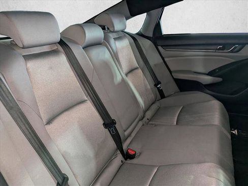 Used 2019 Honda Accord Hybrid image 19