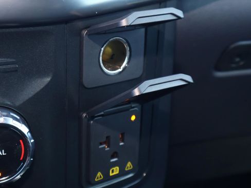 Used 2024 Ford F150 Raptor image 33