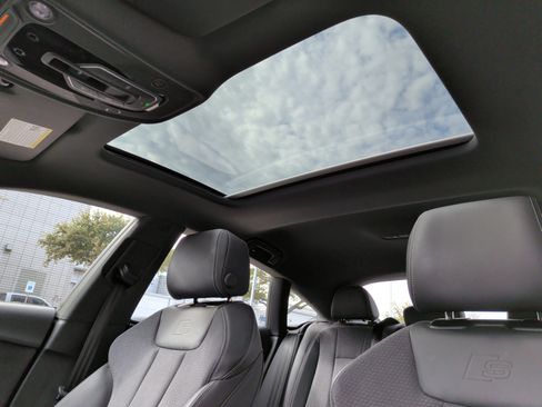 Used 2023 Audi A5 2.0T Premium Plus w/ Premium Plus image 27