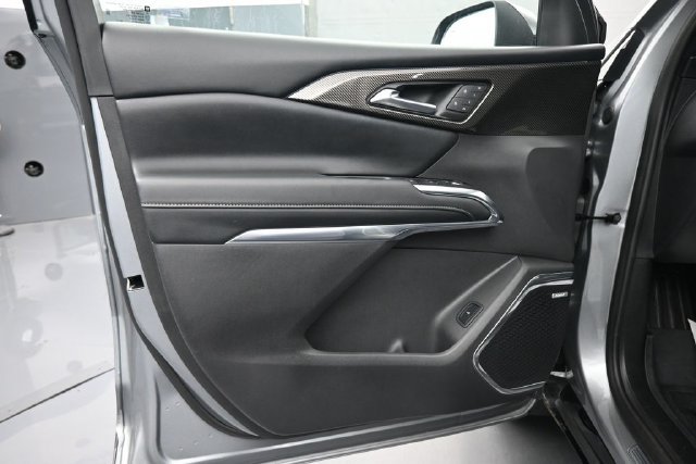 Used 2026 Chevrolet Traverse High Country w/ LPO, Floor Liner Package FWD image 9