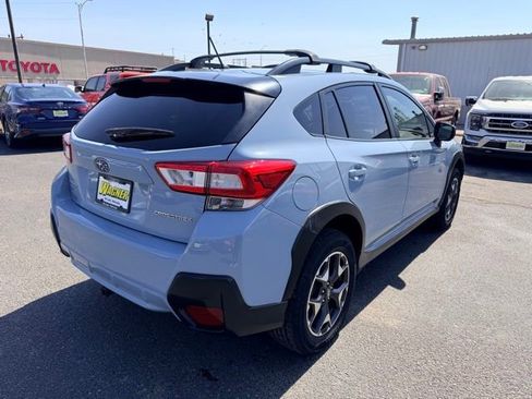 Used 2019 Subaru Crosstrek 2.0i image 3