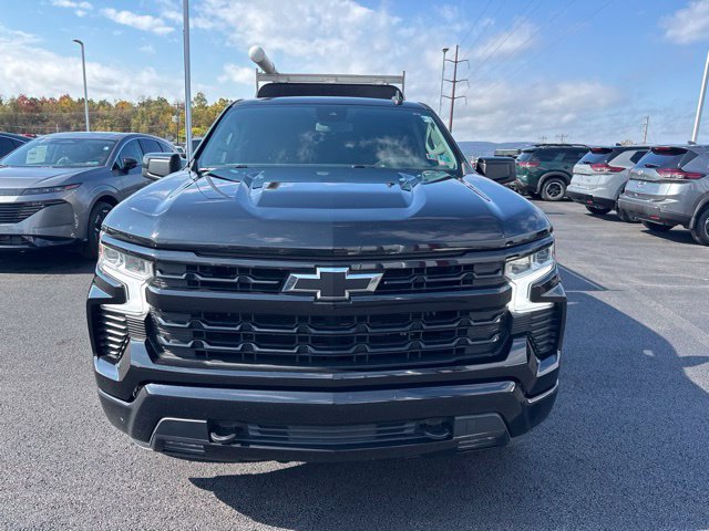 Used 2024 Chevrolet Silverado 1500 RST AWD/4WD image 2