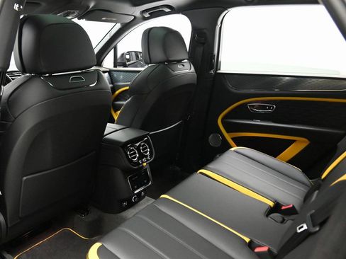 New 2026 Bentley Bentayga Speed AWD/4WD image 13
