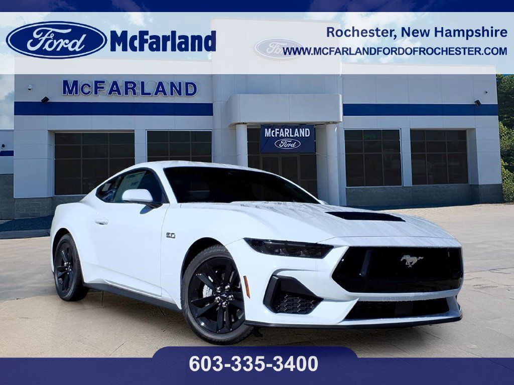 New 2026 Ford Mustang GT RWD image 1