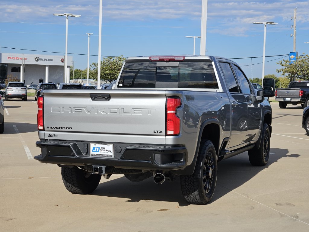 Used 2025 Chevrolet Silverado 2500 LTZ w/ Trail Boss Package AWD/4WD image 7
