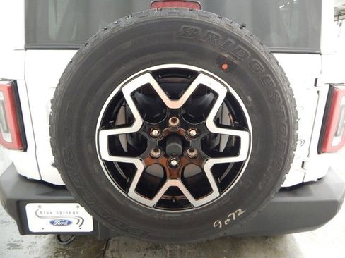 New 2025 Ford Bronco Outer Banks image 5