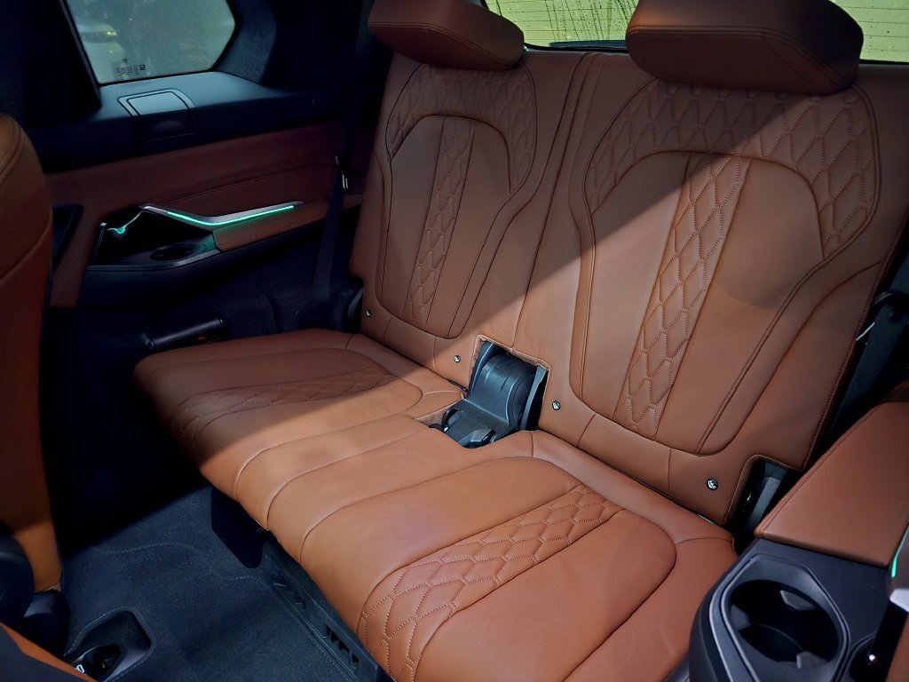 Used 2025 BMW X7 M60i w/ Executive Package AWD/4WD image 35