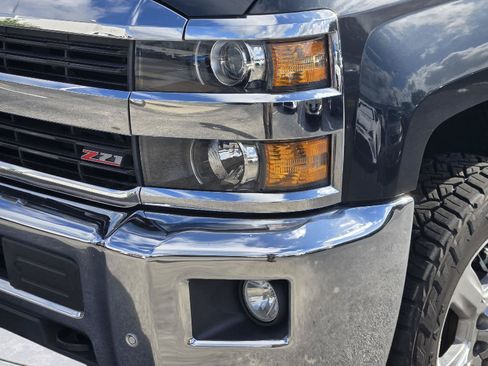 Used 2017 Chevrolet Silverado 2500 LTZ w/ LTZ Plus Package AWD/4WD image 10