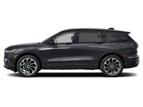 New 2026 Lincoln Nautilus Reserve w/ Jet Appearance Package AWD/4WD image 2