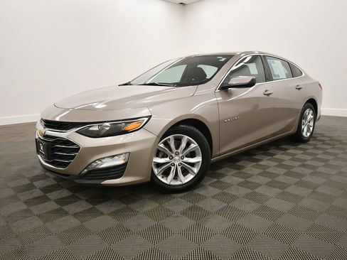 Used 2024 Chevrolet Malibu LT FWD image 2