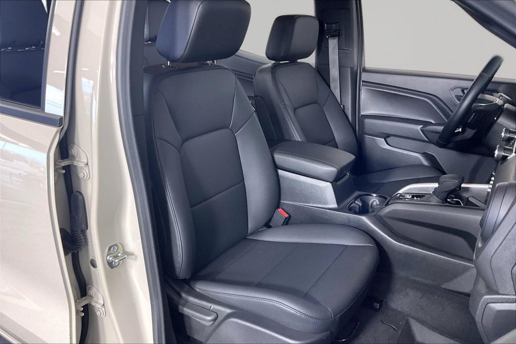 Used 2026 Chevrolet Colorado Trail Boss AWD/4WD image 26