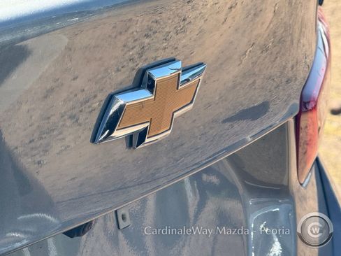 Used 2025 Chevrolet Malibu LT image 7