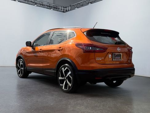 Used 2022 Nissan Rogue Sport SL w/ Premium Package image 7