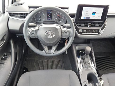 Used 2024 Toyota Corolla LE image 12