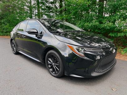 Used 2021 Toyota Corolla LE w/ LE Convenience Package