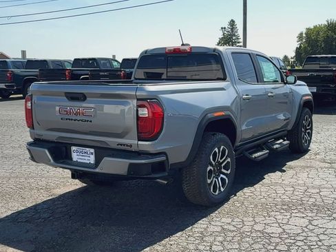 New 2025 GMC Canyon AT4 w/ Nightfall Edition image 42