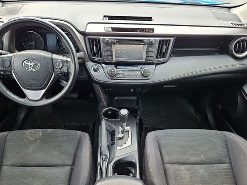 Used 2018 Toyota RAV4 XLE w/ Plus Extra Value Package FWD image 11
