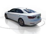 Used 2021 Volkswagen Jetta SEL Premium image 3