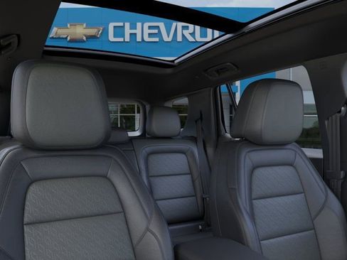 New 2026 Chevrolet Equinox LT AWD/4WD image 24