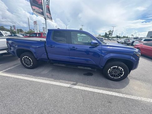 Used 2025 Toyota Tacoma TRD Sport RWD image 18