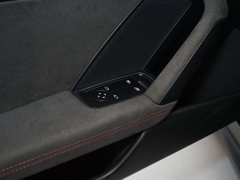 Used 2022 Porsche 911 GT3 RWD image 23