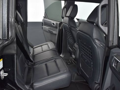 New 2025 Ford Bronco Badlands AWD/4WD image 14