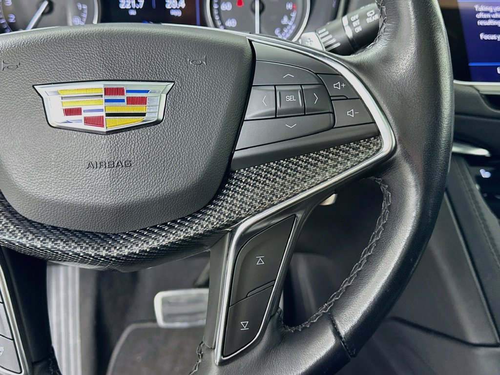 Used 2023 Cadillac XT5 Sportv w/ Technology Package AWD/4WD image 13