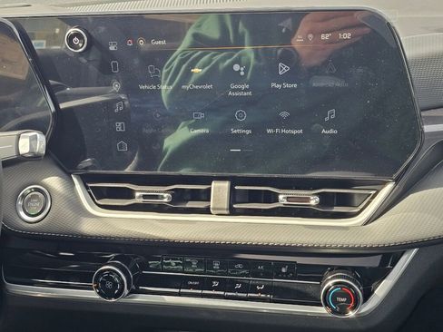 New 2026 Chevrolet Equinox LT w/ Midnight Edition image 13