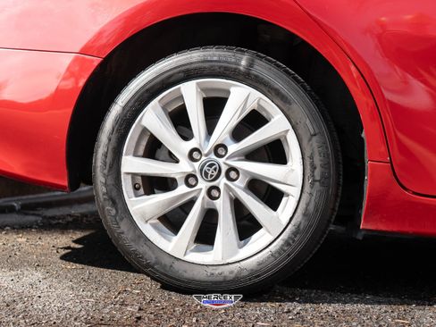 Used 2023 Toyota Camry LE image 11