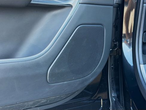 Used 2024 Land Rover Range Rover SE image 25