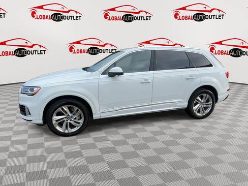 Used 2020 Audi Q7 3.0T Premium Plus AWD/4WD image 5