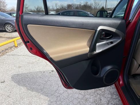 Used 2012 Toyota RAV4 4WD w/ Value Pkg image 21