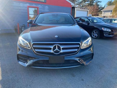 Used 2017 Mercedes-Benz E 300 E 300 4MATIC Sedan 4D image 3