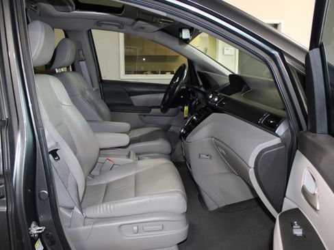 Used 2012 Honda Odyssey EX-L image 28