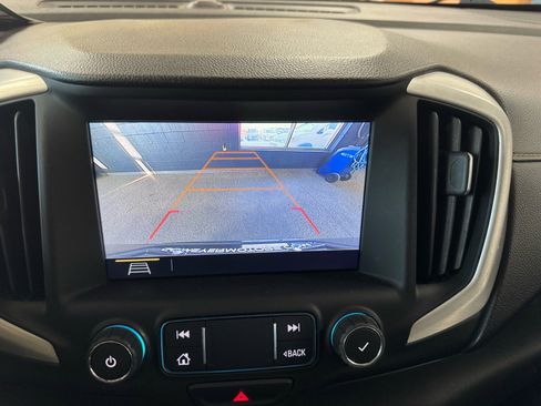 Used 2021 GMC Terrain SLE w/ Driver Convenience Package image 22