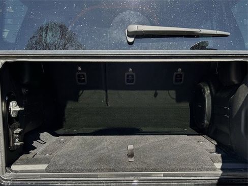 Used 2024 Jeep Wrangler High Altitude image 34