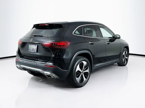 Used 2025 Mercedes-Benz GLA 250 4MATIC image 9