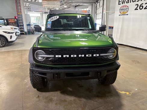 Certified 2024 Ford Bronco Wildtrak AWD/4WD image 3