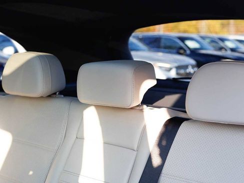 Used 2026 Mercedes-Benz GLC 300 4MATIC image 18