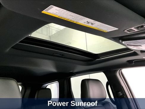 Used 2021 Jeep Grand Cherokee Altitude AWD/4WD image 37