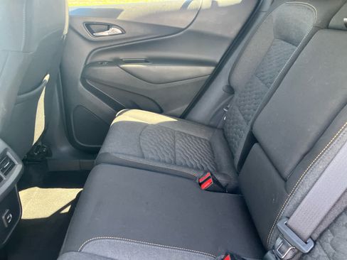 Used 2021 Chevrolet Equinox LT AWD/4WD image 31