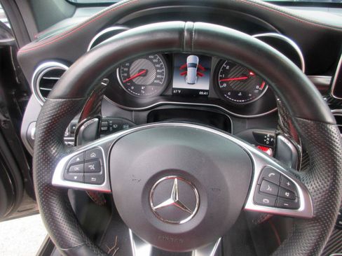 Used 2019 Mercedes-Benz GLC 63 AMG 4MATIC image 49